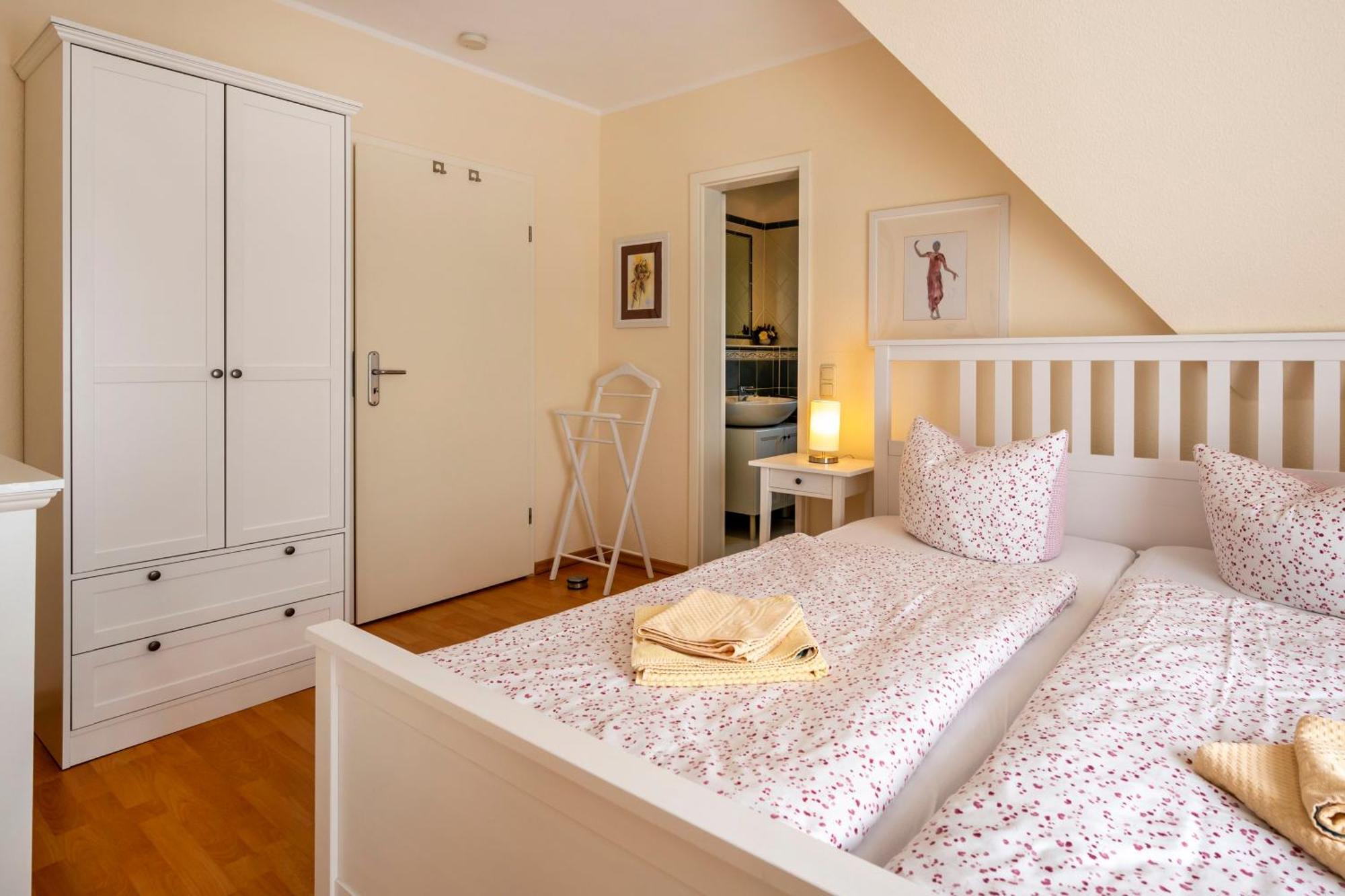 Hoppenberg 24 - Haus Sommerfeld Цингст Екстер'єр фото